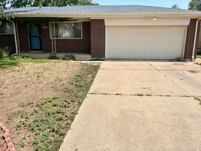 Building Photo - 4 Bedroom, 2 Bathroom Ranch Rental