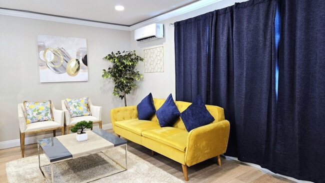 Photo - 1059 Gillespie Dr Unidad ID1471793P