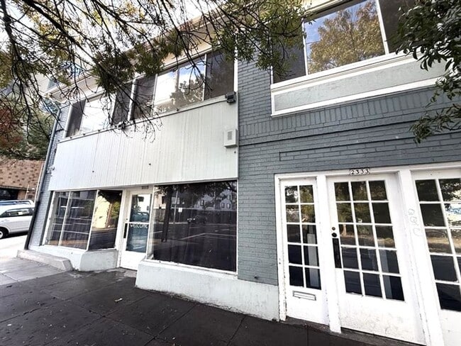 Photo - 2333 SW 6th Ave