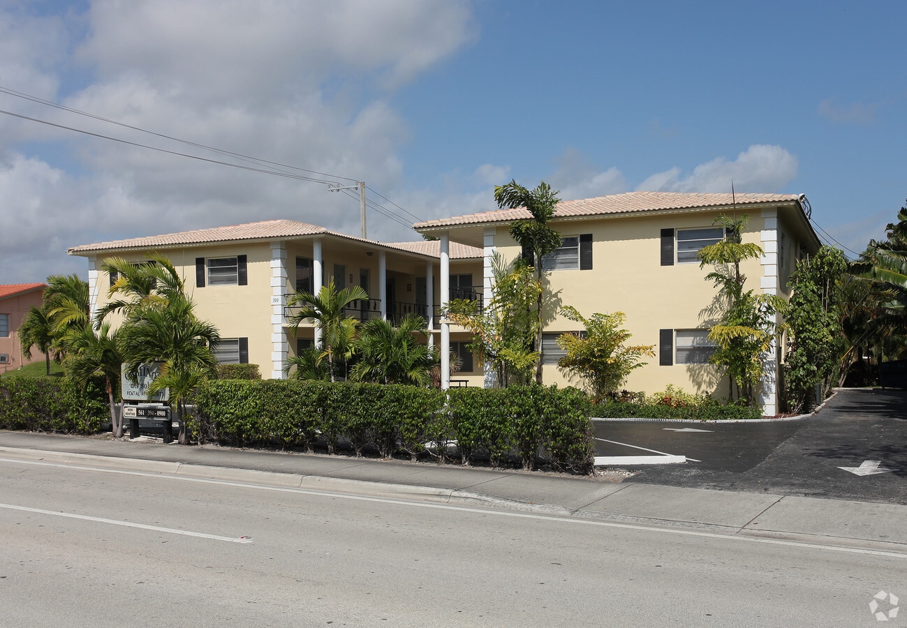 Camino Del Sol Apartments - Camino Del Sol Apartments