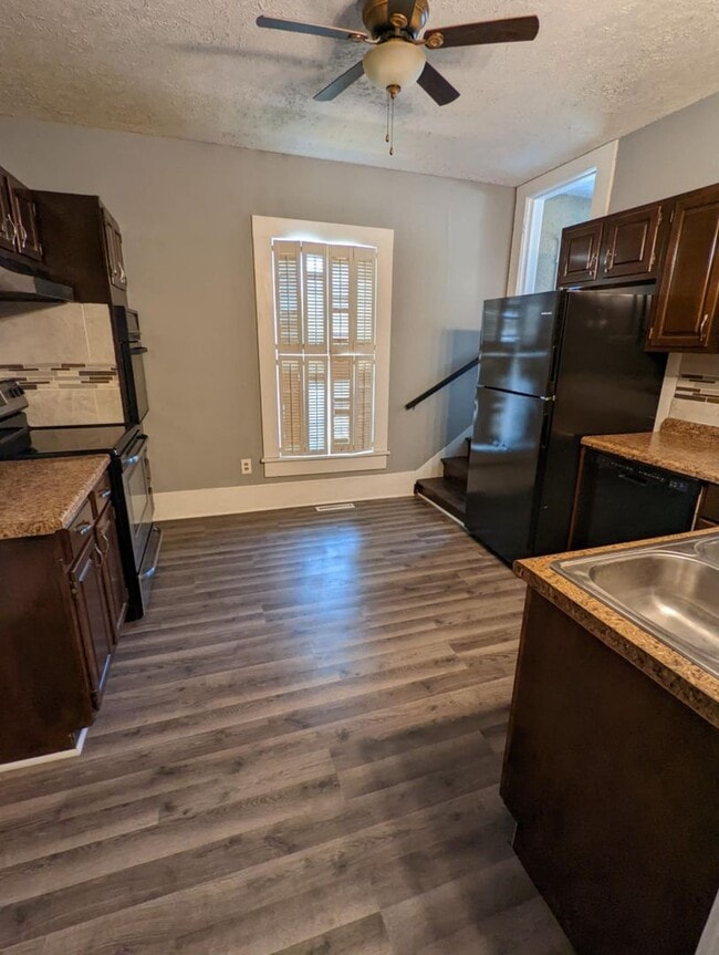 Photo - Charming 4-Bedroom Home Near Downtown & Kellogg