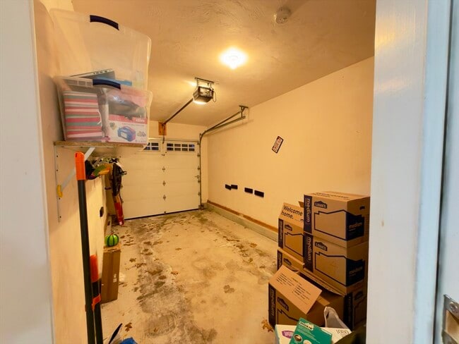 Photo - 143 Broad St Unidad 33