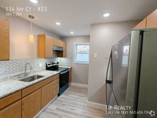 Building Photo - 134 Ivy Ct Rental
