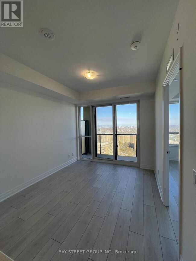 Photo - 30 Elm Dr W Unit 2703