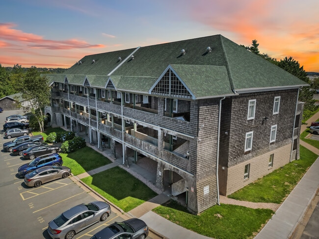 Building Photo - WELCOME TO GARDENSTONE - TWO BEDROOM PLUS ... Unit 306
