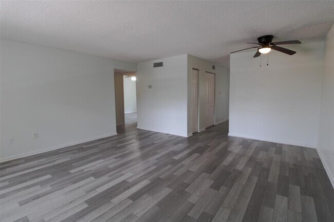 201 Poinsettia Pine Ct Unit 202
