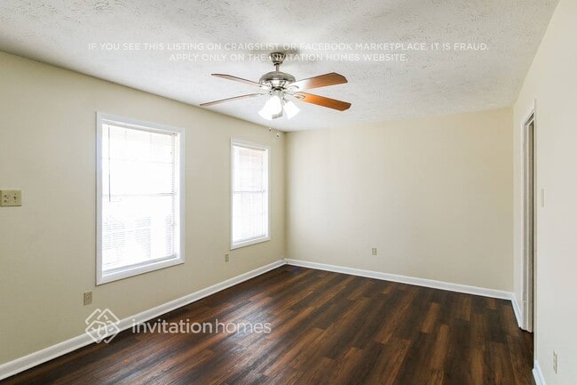 Photo - 1621 Wesley Way NW