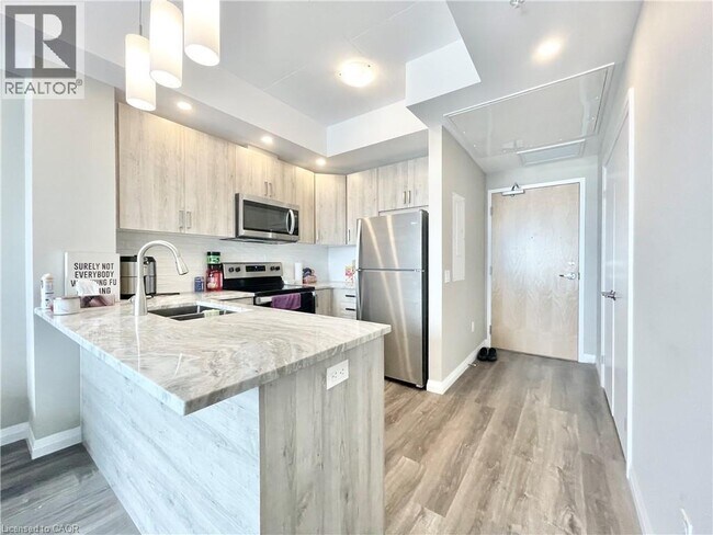 Photo - 60 Charles St W Unité 1403