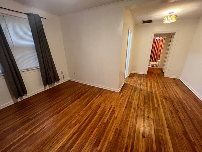 Photo - 3700 Carnes Ave