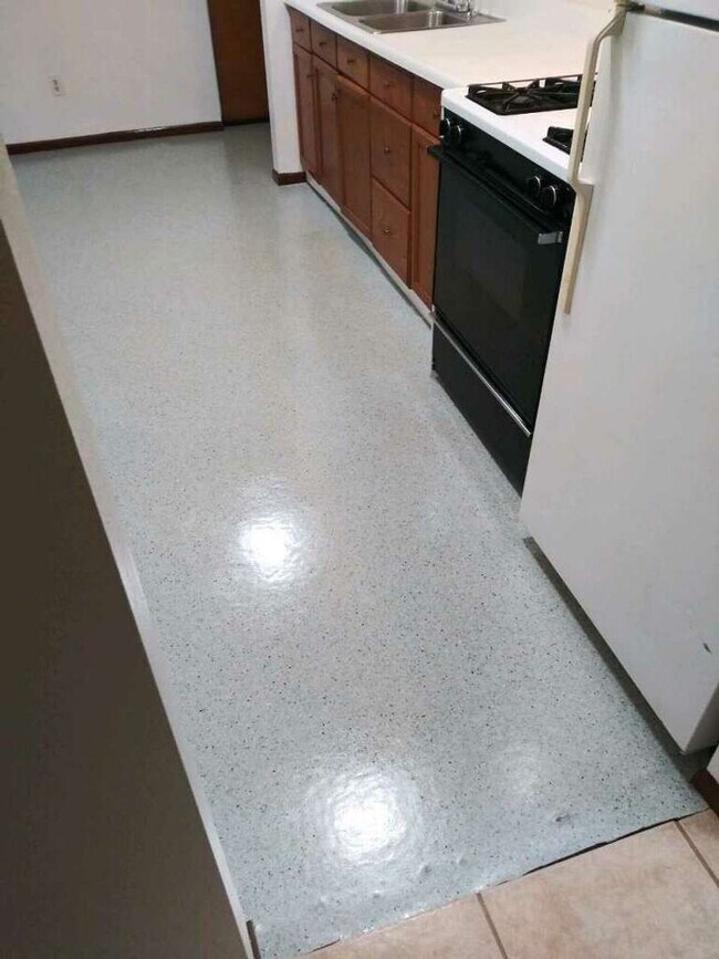 Lower Level Duplex Rental House Rental in Tumwater, WA