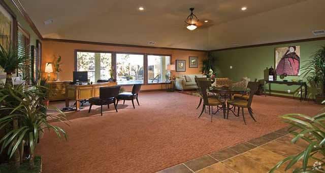 Leasing Office