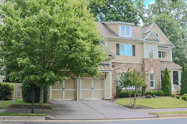 Photo - 330 Valley Brook Way NE Casa