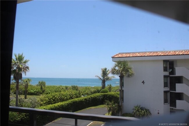 Building Photo - 4100 N Hwy A1A Unit 325