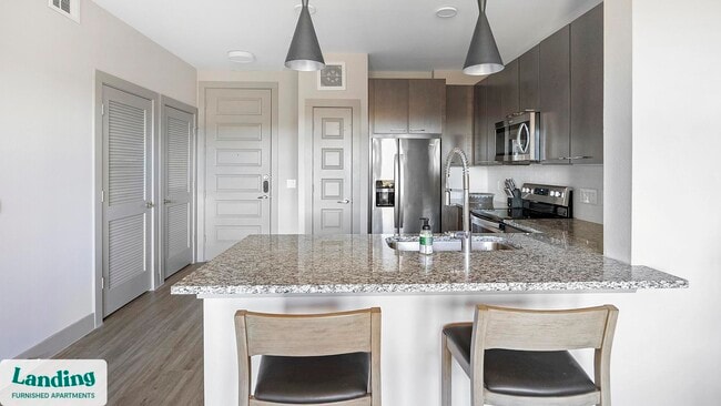 Photo - 6107 E Riverside Dr Unidad 484