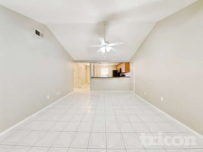 10217 Carriage Glen Ct