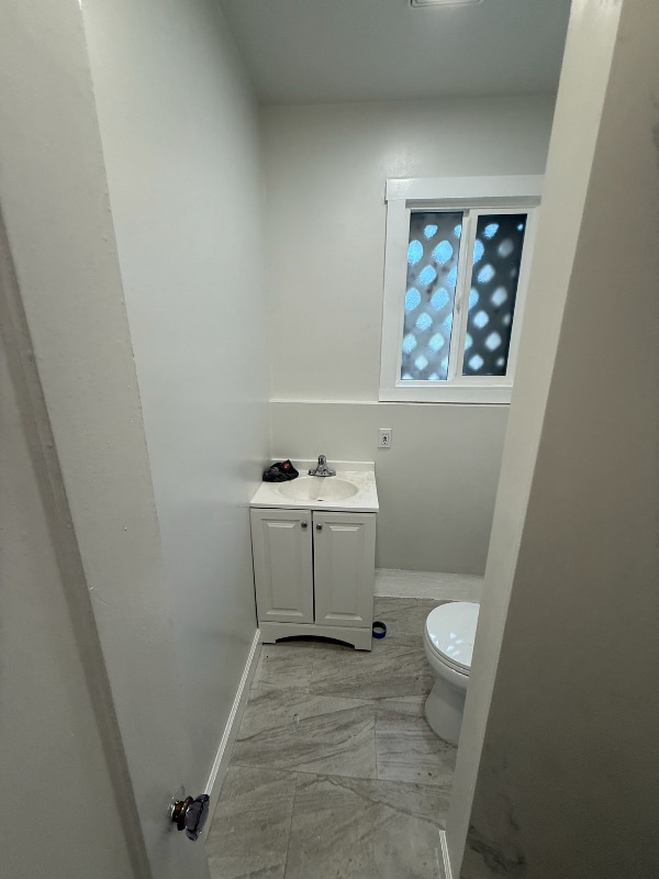 Photo - 1700 Le Roy Ave Unidad 2b1b