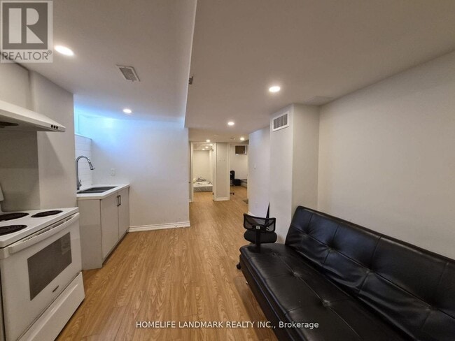 Photo - 26 Catamaran Dr