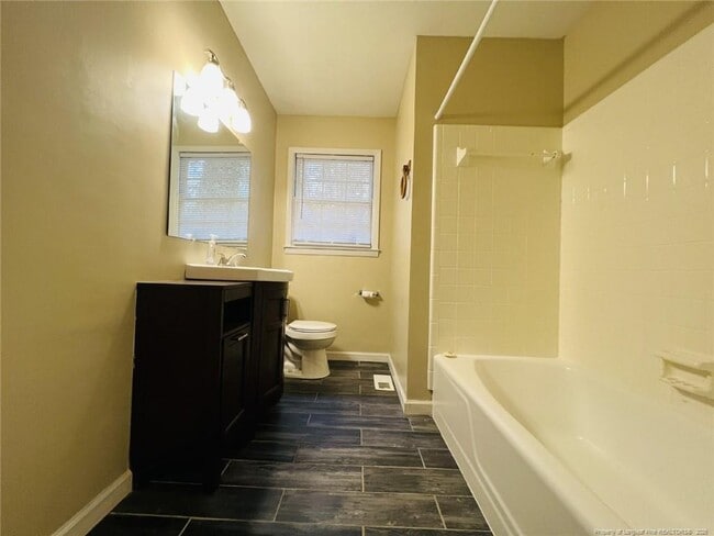 Photo - 6244 Milford Rd