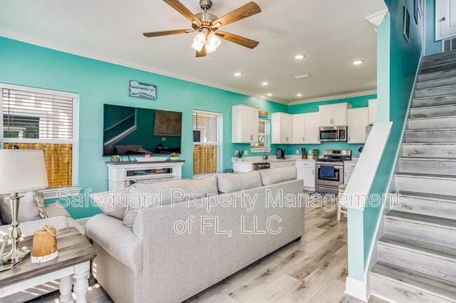 Photo - 1000 W Main St