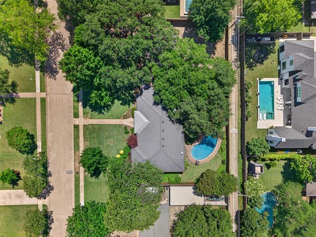 Photo - 7141 Twin Tree Ln