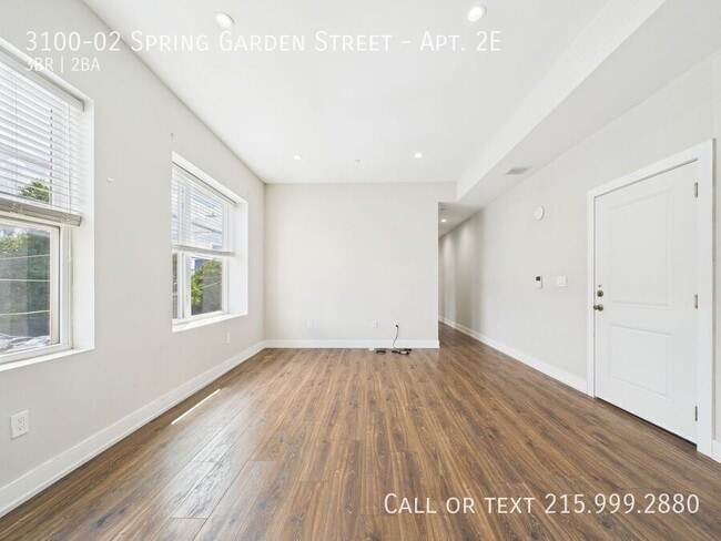 Photo - 3100-02 Spring Garden St Unidad Apt. 2E