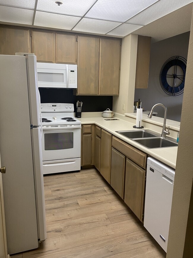 Photo - 301 North St