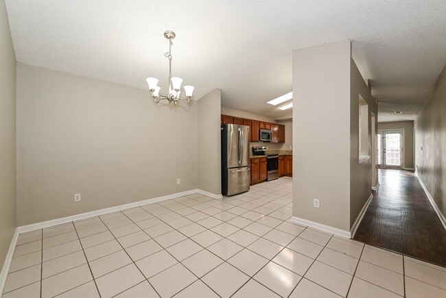 Photo - 11194 Mikris Dr S