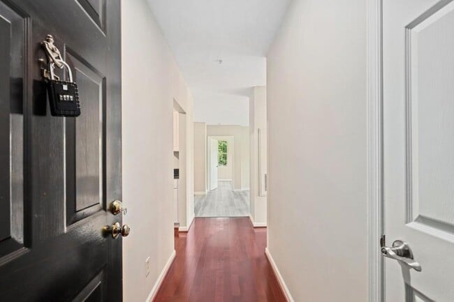 Photo - 20273 Beechwood Terrace Unit 202