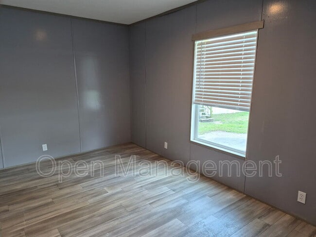 Photo - 4511 Dirt Rd