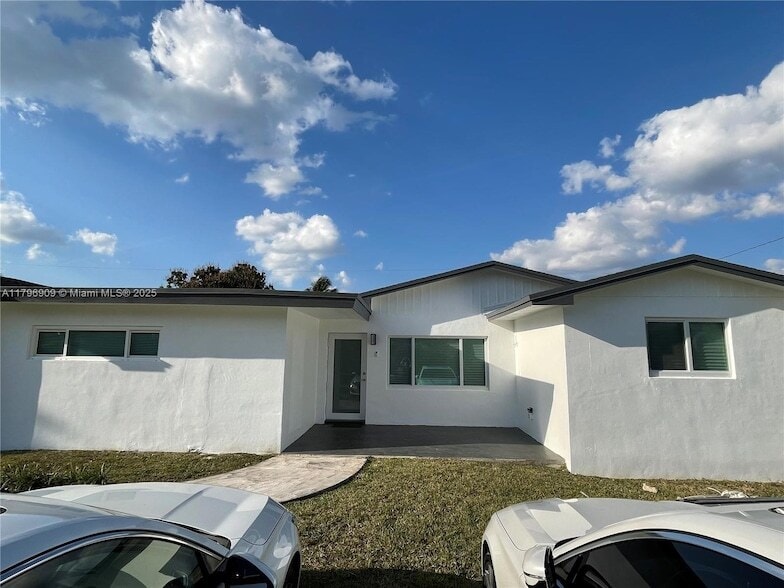 Photo - 10945 SW 172nd Terrace