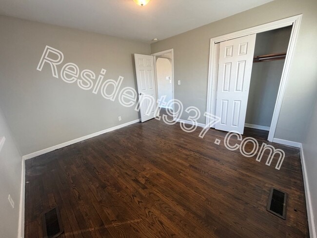 Photo - 3 Bed 1 Bath home in the desired Kettering area!