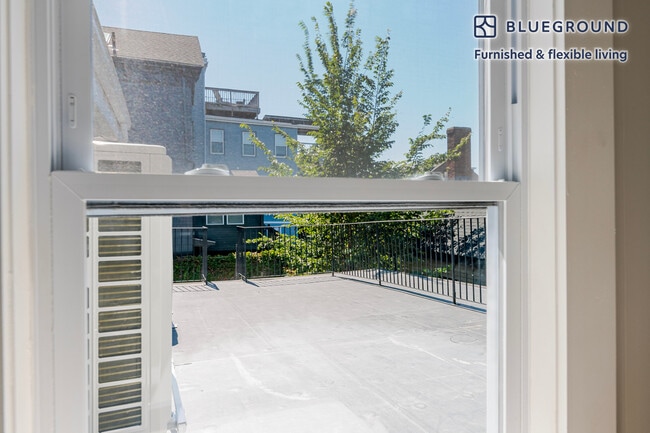 Photo - 142 Dorchester St Unit FL2-ID1242