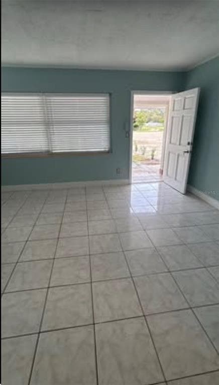 Photo - 2216 Webber St