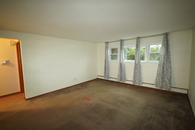 Photo - 347 Dalewood Ave