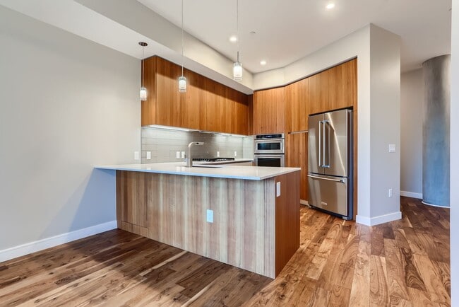 Photo - 1BD, 1.5BA Lakehouse Condo on the 6th Floor