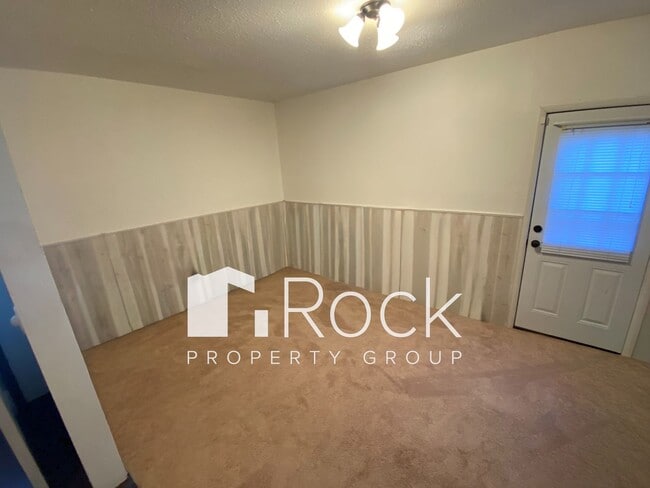 Photo - 3Bed/1Bath Home in Moore