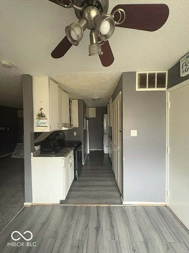 Photo - 3281 Lupine Dr