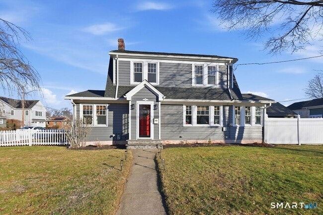 Building Photo - 82 Miller Ave
