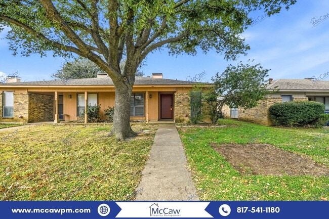 Building Photo - 2728 Westchester Dr