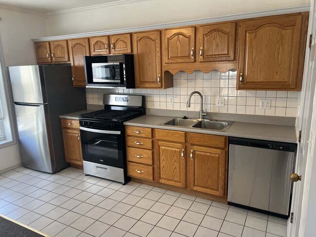 Photo - 518 S 12th St