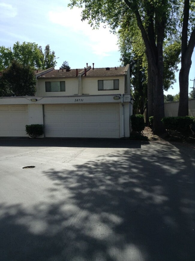 Photo - Stunning Townhouse on Mission Boulevard of Fremont