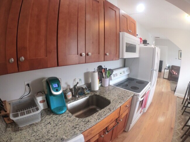 Photo - 2 Chestnut Hill Ave Unit 6