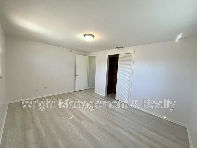 Photo - 3907 Luma Dr