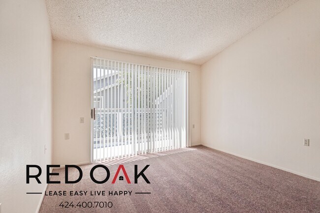 Photo - 3642 1/4 N Garey Ave-55 Unidad 55