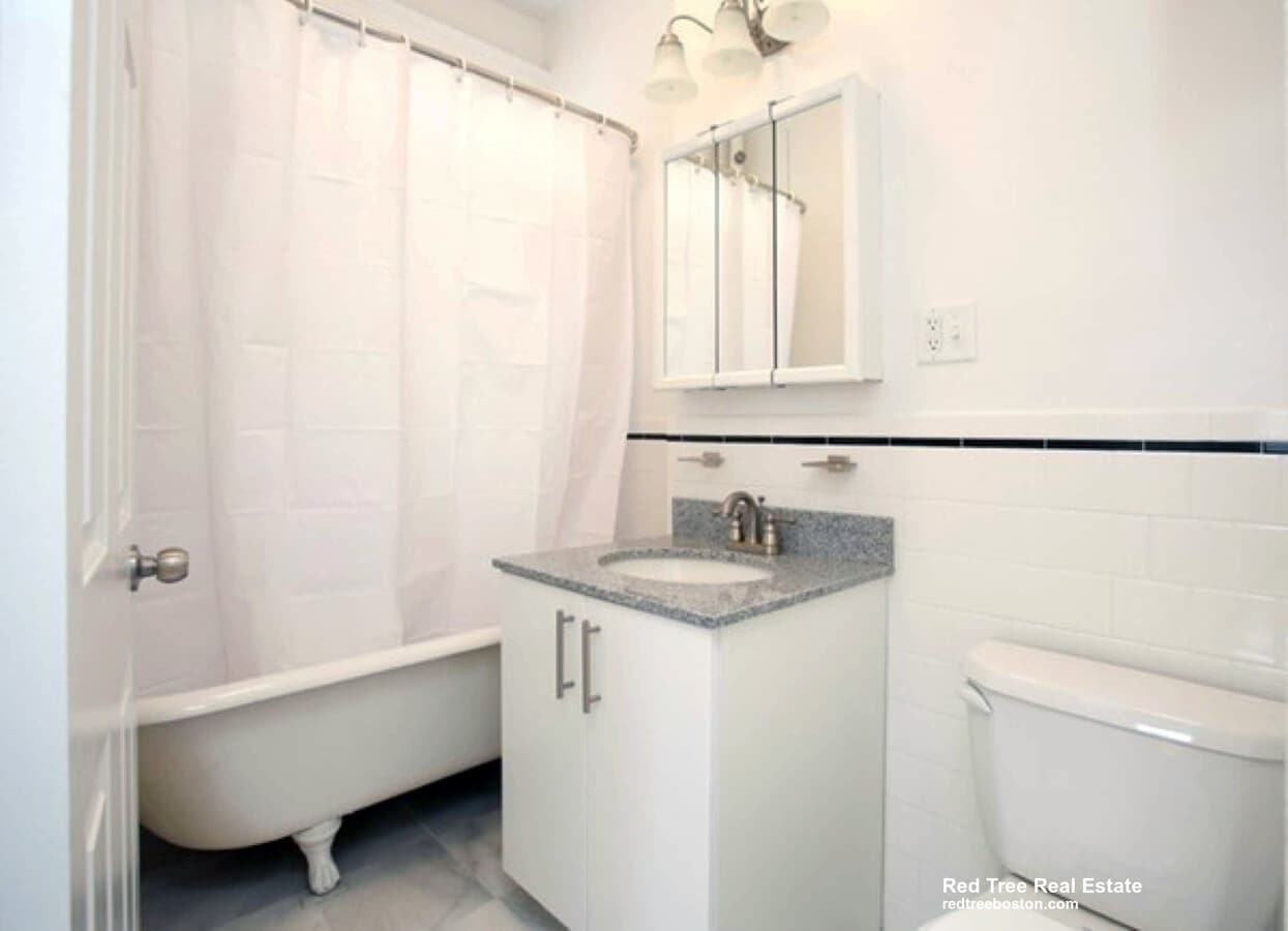 Photo - 19 Peterborough St Unit 5