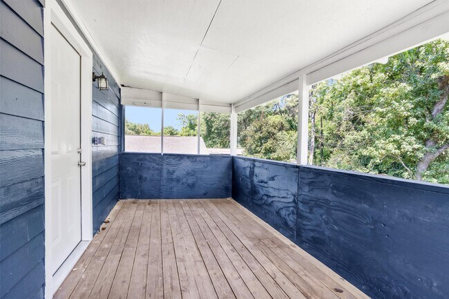 Building Photo - 16016 Green Manor Dr Unit D Rental