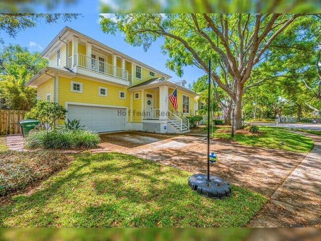 Photo - South Tampa Pool Home