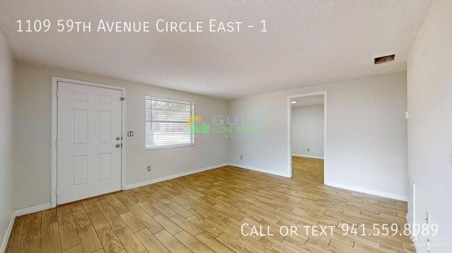 Photo - 1109 59th Ave Cir E