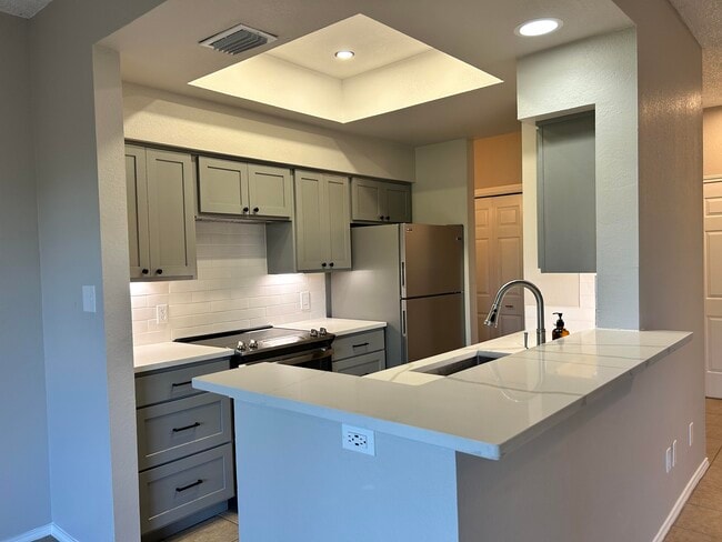 Building Photo - 1734 Ascension Point Dr Unit 322