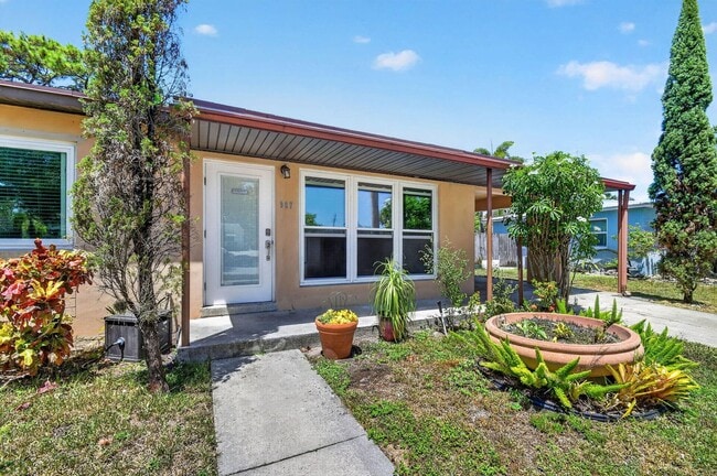 Photo - 907 Wright Dr
